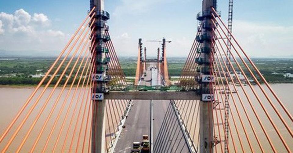 Bạch Đằng Bridge opens to traffic