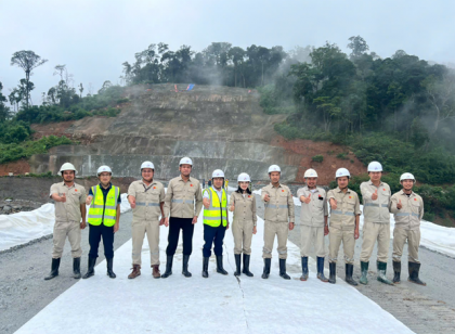Sông Đà 5 và bản hùng ca 140 ngày đêm thi đua trên Công trường thủy điện Nam Phak - CHDCND Lào
