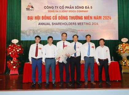 Sông Đà 5 tổ chức thành công Đại Hội Đồng Cổ Đông thường niên năm 2024