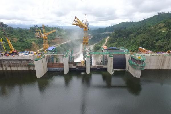An overview of Nam Ngiep 1 HPP's main dam and powerhouse