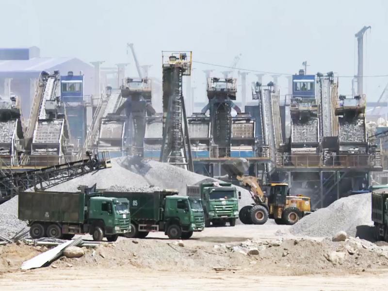 Mỏ đá Đồi Sáo - Dự án Khu tổ hợp sản xuất gang thép Hòa Phát Dung Quất