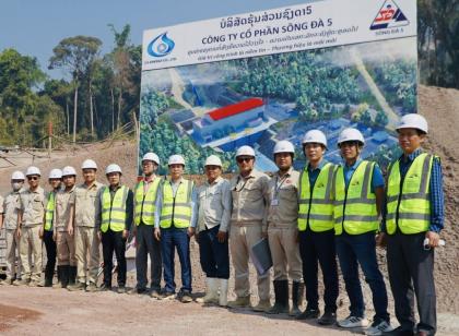 Công trường dự án thủy điện Nam Phak tại CHDCND Lào đồng loạt ra quân triển khai đầu xuân Giáp thìn 2024