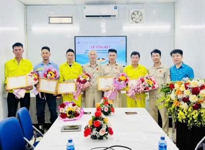 Sông Đà 5 tổng kết chiến dịch thi “105 ngày đêm hoàn thành mục tiêu chống lũ năm 2025-Dự án thủy điện Bảo Lạc A - Thượng Hà” và Tổng kết tháng hoạt động Tháng công nhân năm 2025